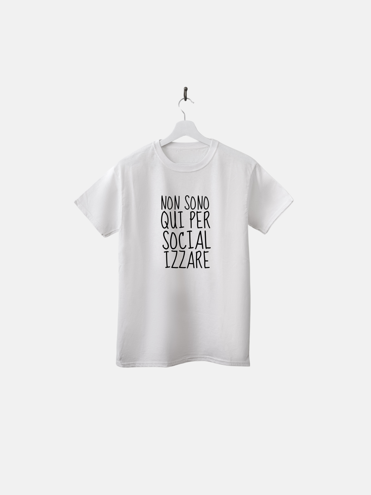T-SHIRT - NON SONO QUI PER SOCIALIZZARE